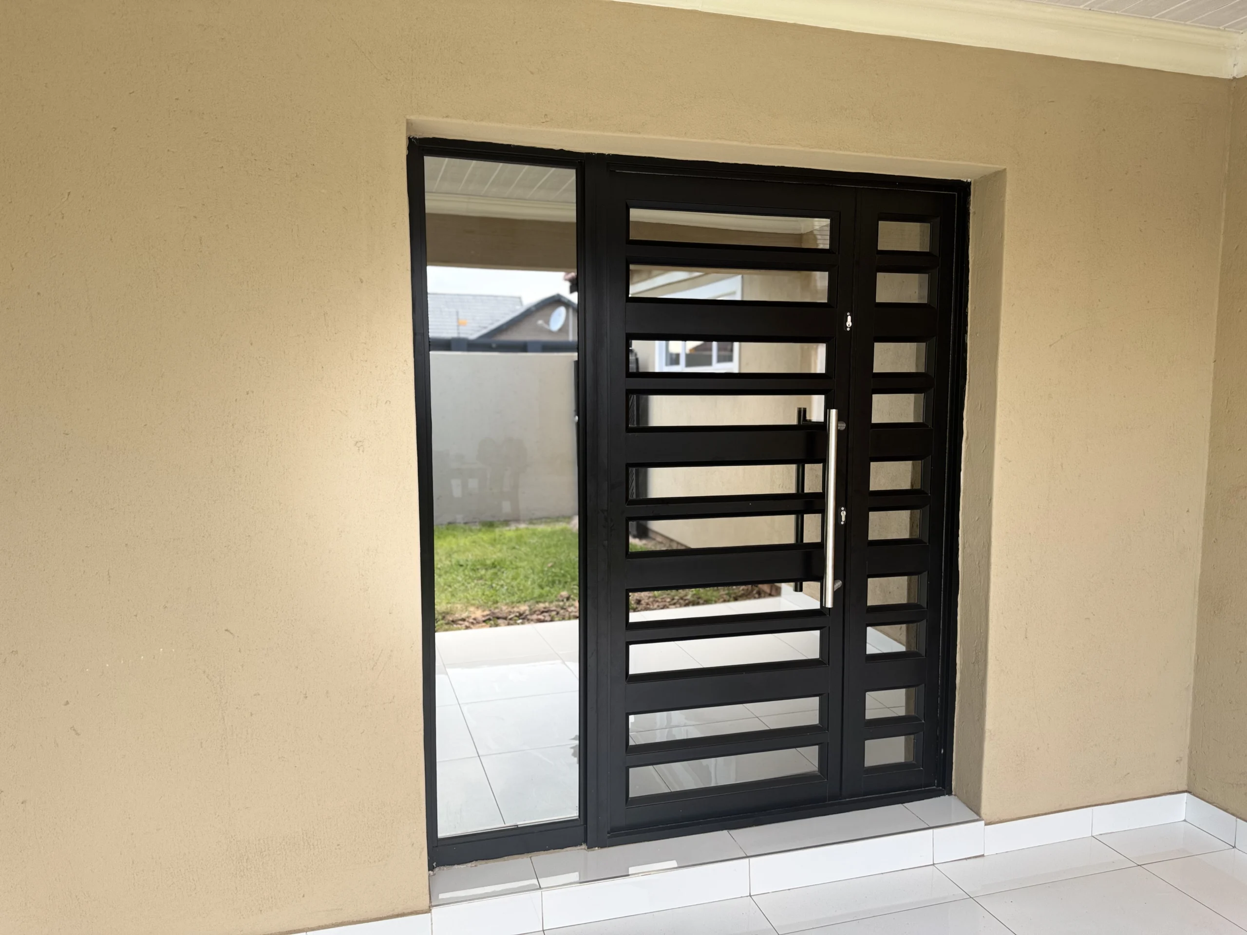 Hinge Doors